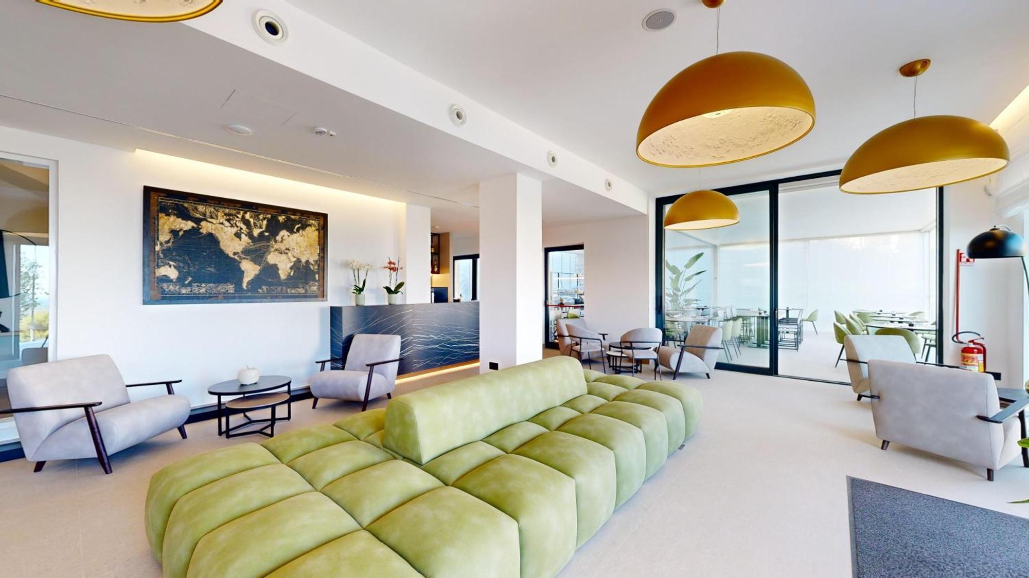 Primo Hotel 4*