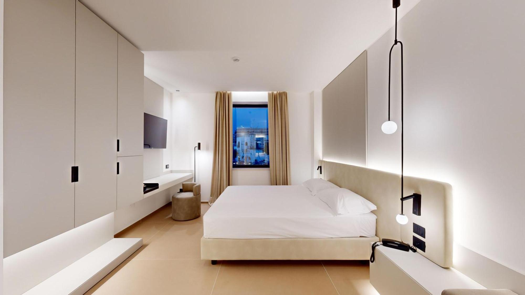 Primo Hotel