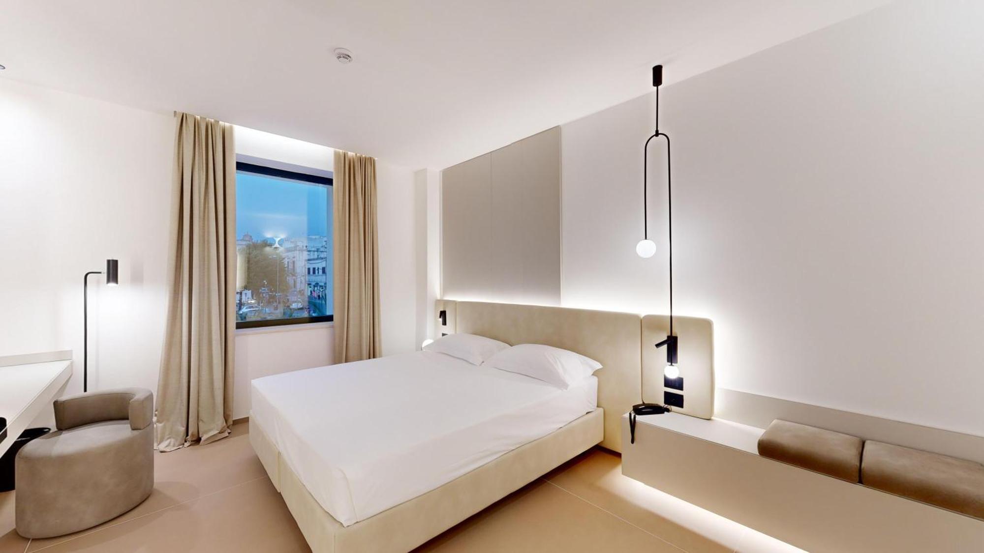 Primo Hotel